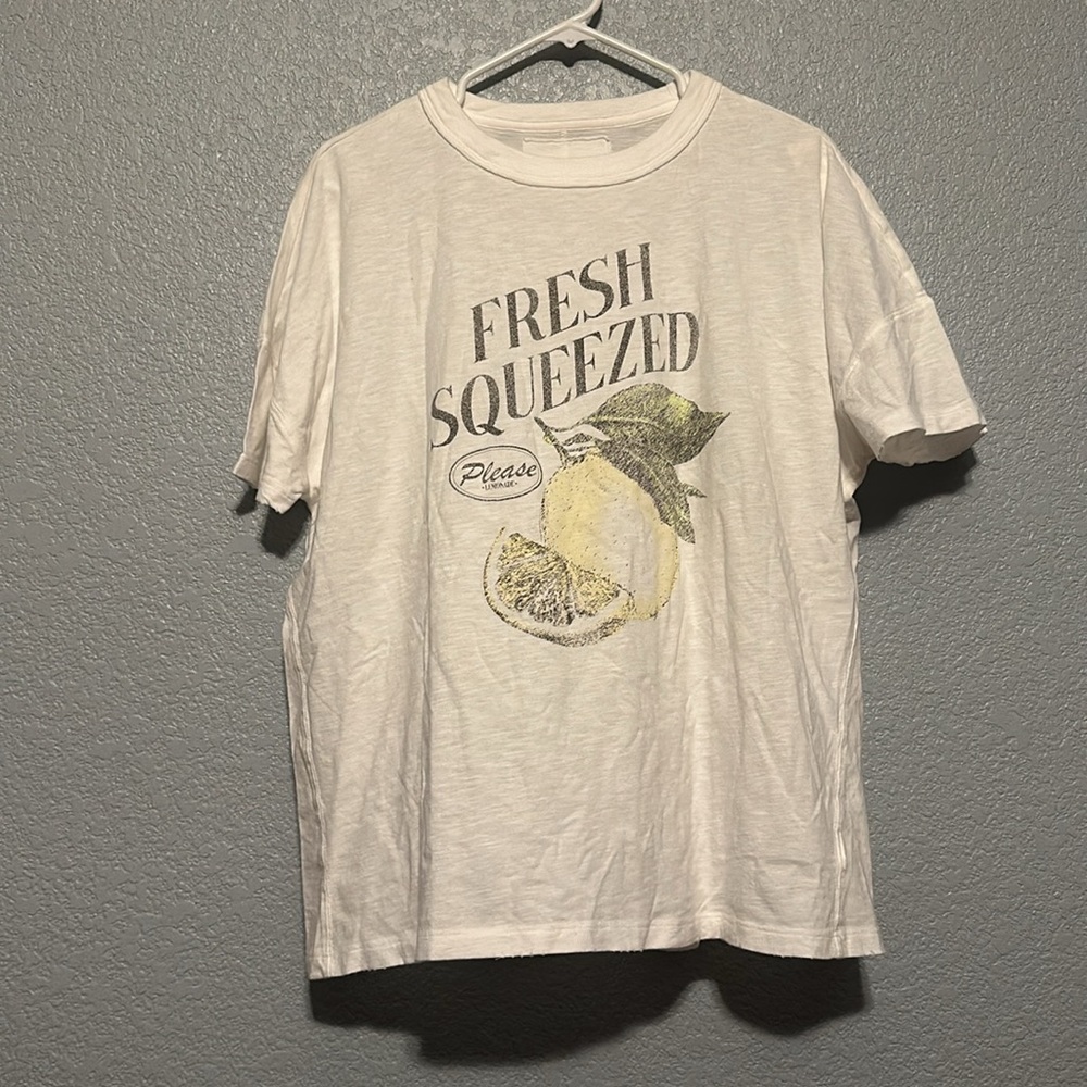 New Aerie Graphic Top - Picture 3 of 7